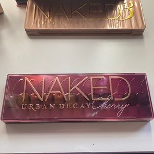 Urban decay naked cherry